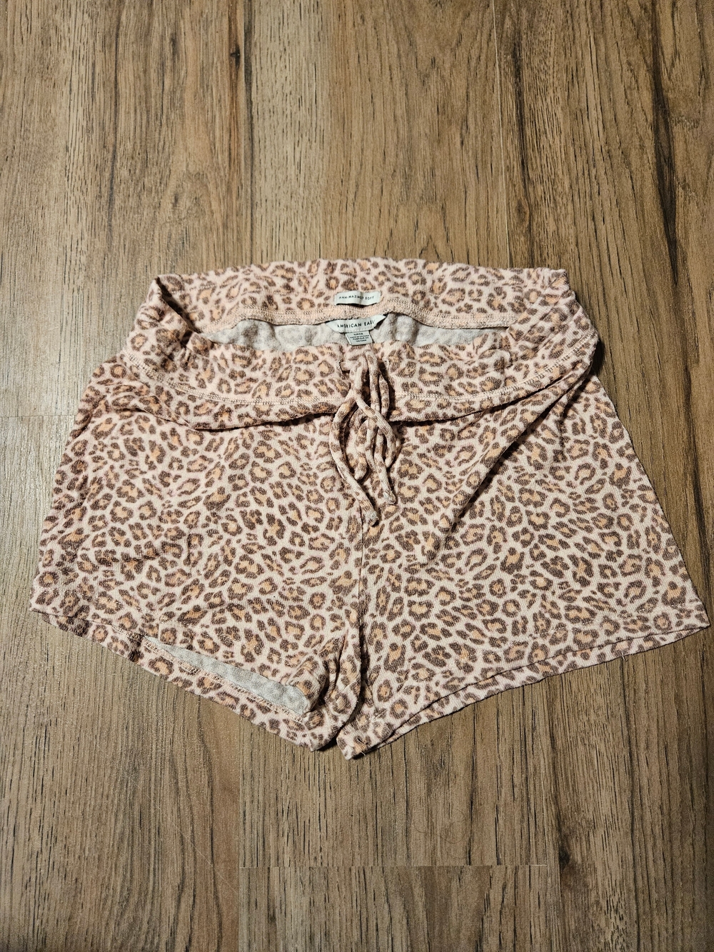 American Eagle Soft Leopard Print Lounge Shorts - Pink
